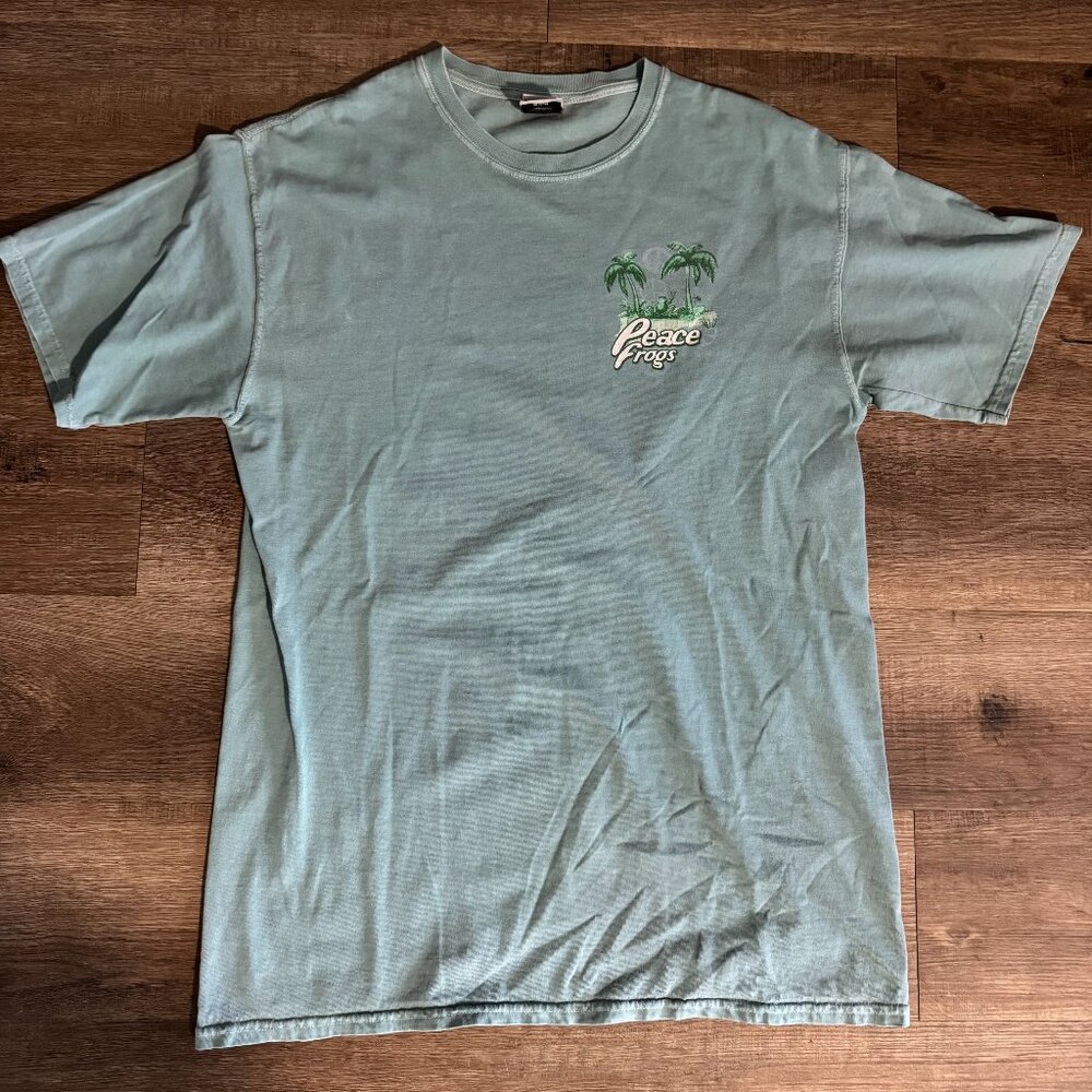 Peace Frogs Tee - Short Sleeve Shirt Medium